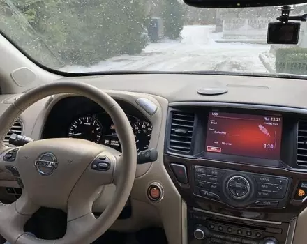 Nissan Pathfinder, 2015 г.в.