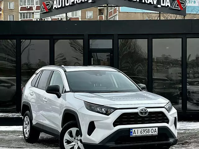 Toyota RAV4, 2020 г.в.