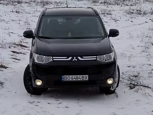 Mitsubishi Outlander, 2013 г.в.