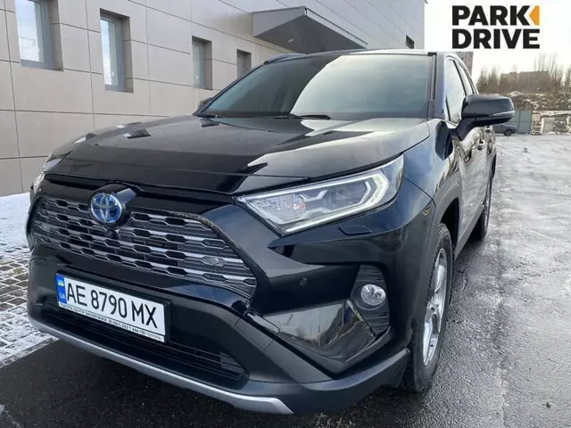 Toyota RAV4, 2020 г.в.