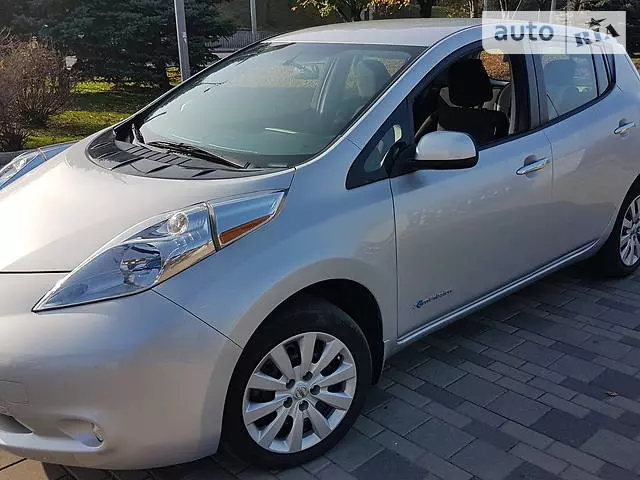 Nissan Leaf, 2015 г.в.