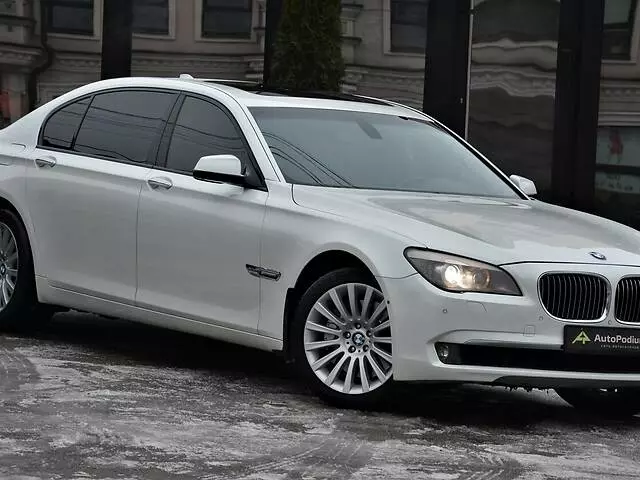 BMW 750, 2011 г.в.