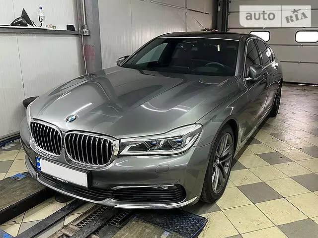 BMW 750, 2017 г.в.