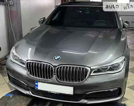 BMW 750, 2017 г.в.