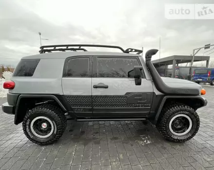 Toyota FJ Cruiser, 2012 г.в.
