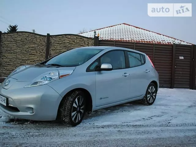 Nissan Leaf, 2013 г.в.