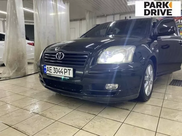 Toyota Avensis, 2004 г.в.