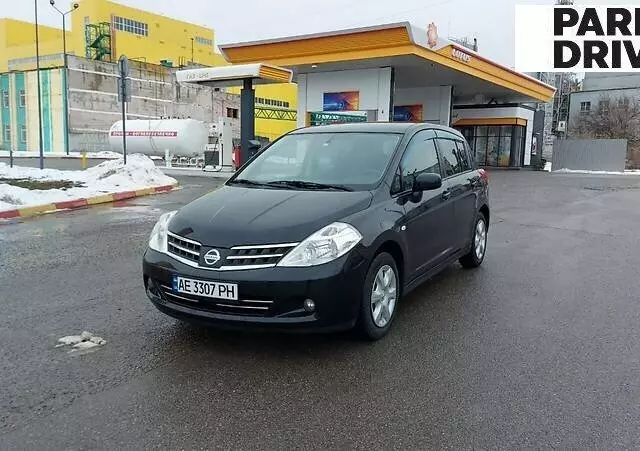 Nissan TIIDA, 2011 г.в.