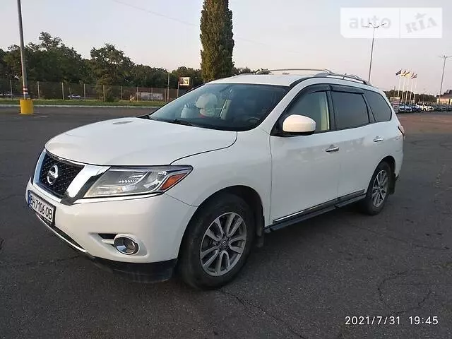 Nissan Pathfinder, 2016 г.в.