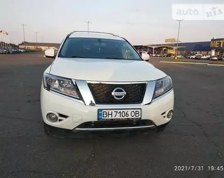 Nissan Pathfinder, 2016 г.в.