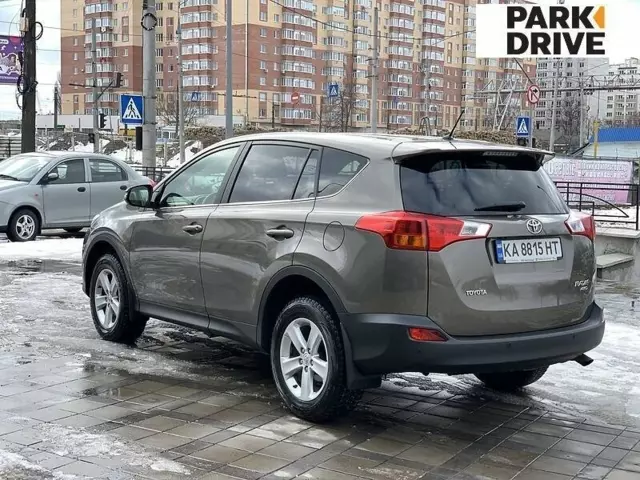 Toyota RAV4, 2013 г.в.