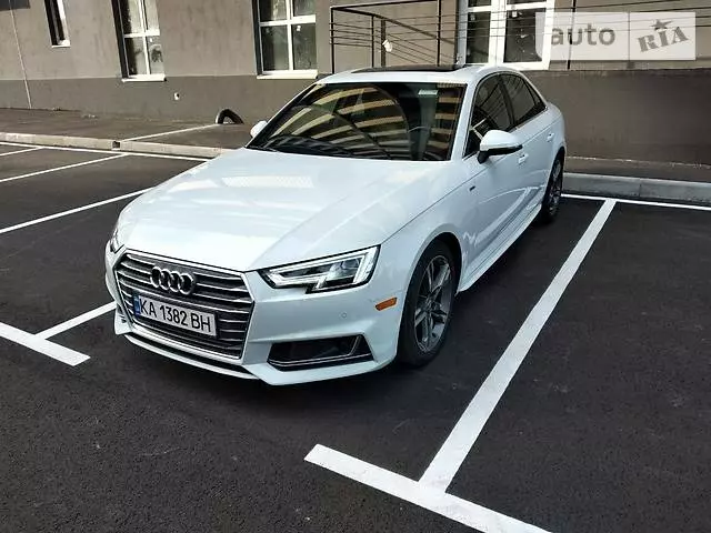 Audi A4, 2018 г.в.