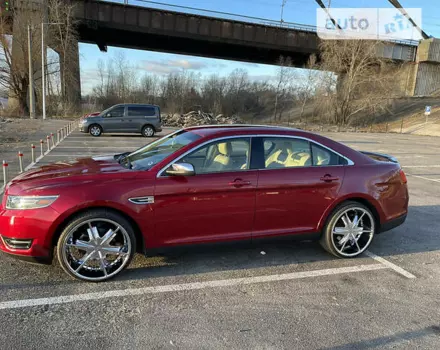 Ford Taurus, 2015 г.в.
