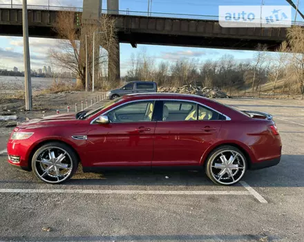 Ford Taurus, 2015 г.в.