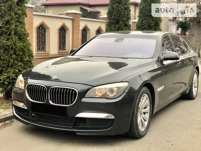 BMW 750, 2009 г.в.