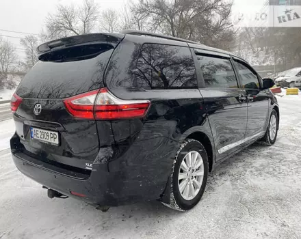 Toyota Sienna, 2017 г.в.