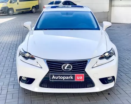 Lexus IS, 2015 г.в.