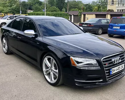 Audi S8, 2013 г.в.