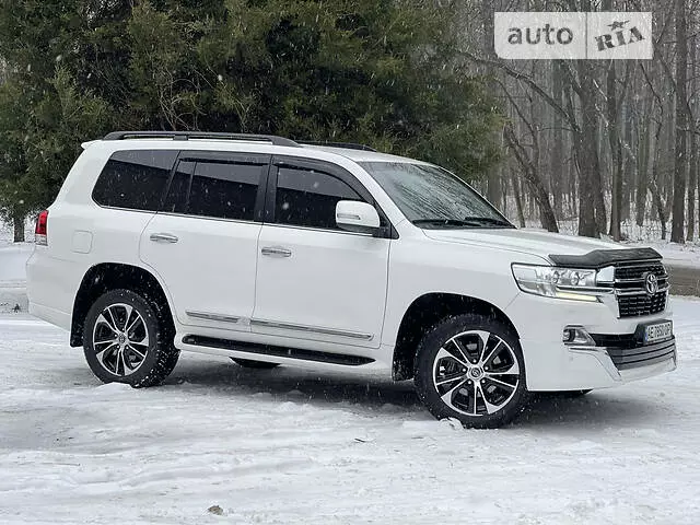 Toyota Land Cruiser 200, 2019 г.в.