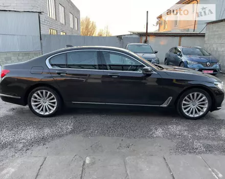 BMW 740, 2016 г.в.