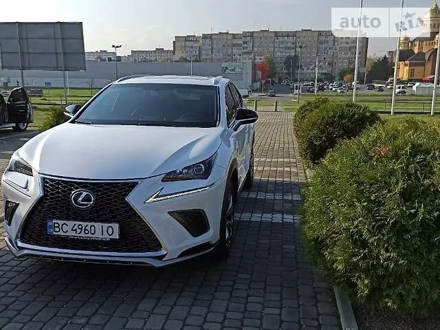 Lexus NX 200t, 2016 г.в.