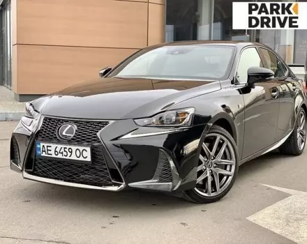 Lexus IS, 2017 г.в.