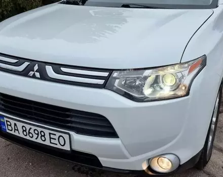 Mitsubishi Outlander, 2013 г.в.
