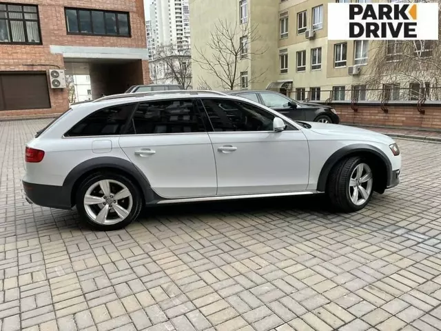 Audi A4 Allroad, 2014 г.в.