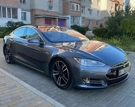 Tesla Model S, 2013 г.в.
