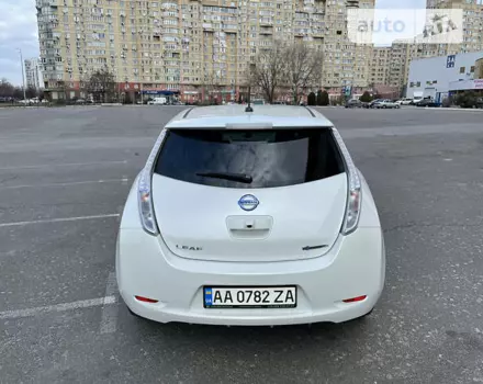 Nissan Leaf, 2015 г.в.