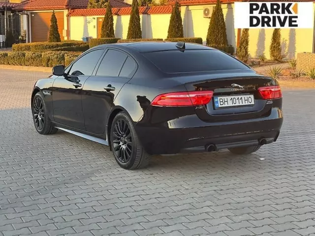 Jaguar XE, 2016 г.в.