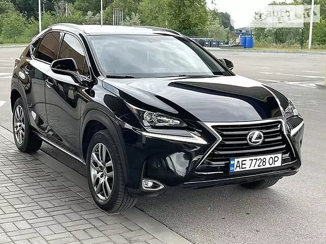 Lexus NX 200, 2015 г.в.