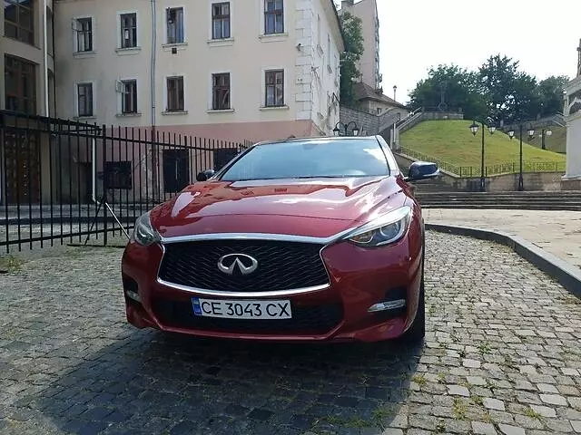 Infiniti QX30, 2016 г.в.