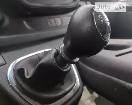 Opel Vivaro пасс., 2016 г.в.