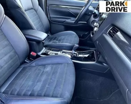 Mitsubishi Outlander, 2020 г.в.