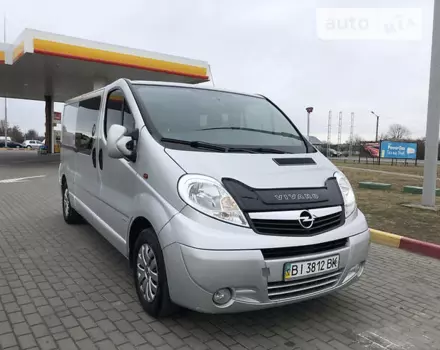 Opel Vivaro пасс., 2008 г.в.