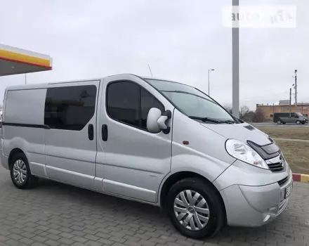 Opel Vivaro пасс., 2008 г.в.