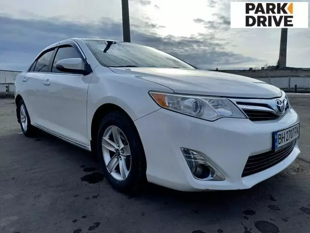 Toyota Camry, 2011 г.в.
