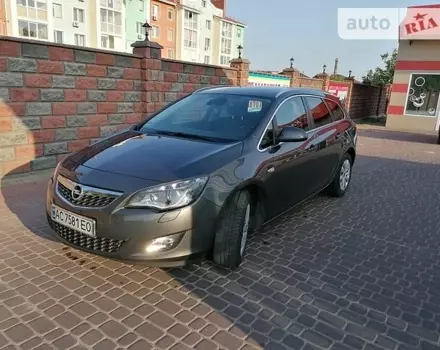 Opel Astra J, 2012 г.в.
