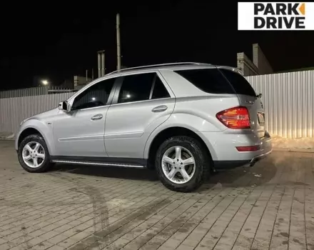 Mercedes-Benz ML 350, 2011 г.в.