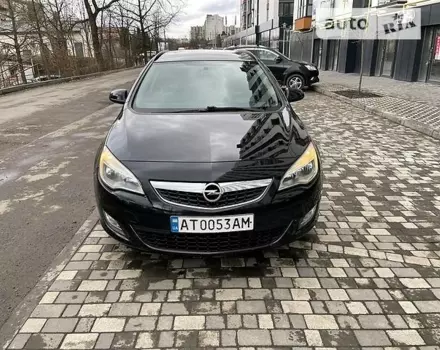 Opel Astra J, 2011 г.в.