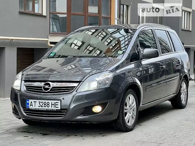 Opel Zafira, 2012 г.в.