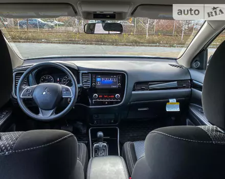 Mitsubishi Outlander, 2020 г.в.
