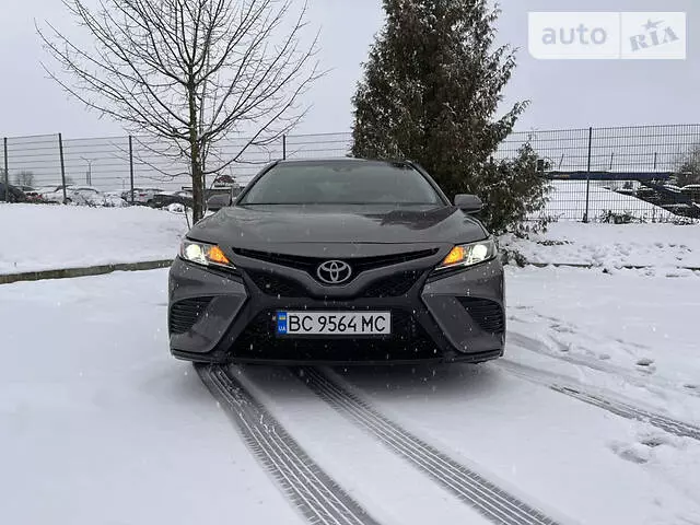 Toyota Camry, 2018 г.в.