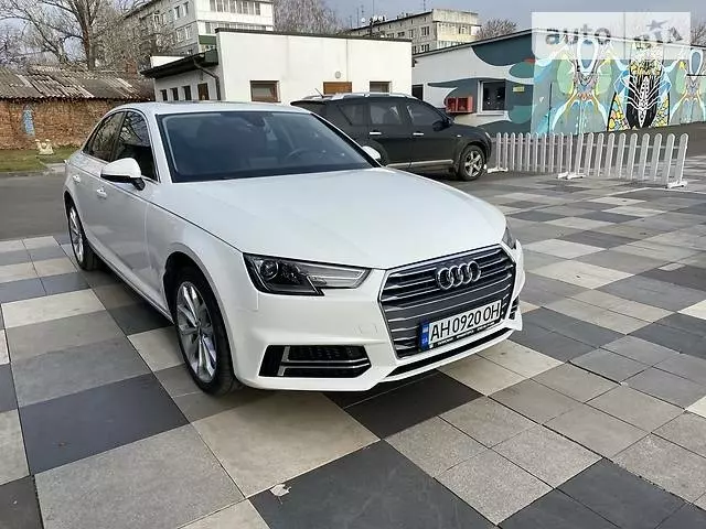 Audi A4, 2019 г.в.