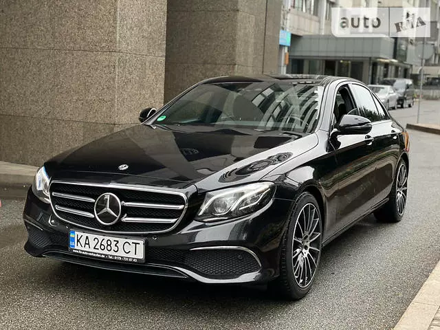 Mercedes-Benz E 220, 2017 г.в.