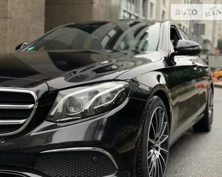 Mercedes-Benz E 220, 2017 г.в.