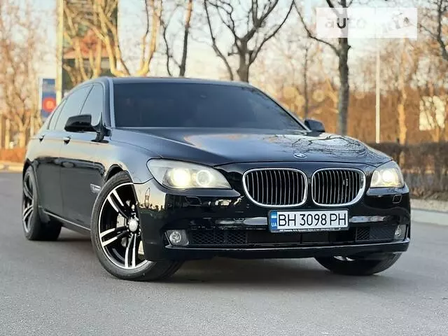BMW 750, 2009 г.в.