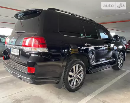 Toyota Land Cruiser 200, 2017 г.в.