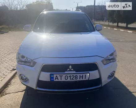 Mitsubishi Outlander XL, 2011 г.в.